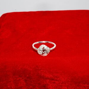 925 Silver Fancy Ladies Ring 874R15