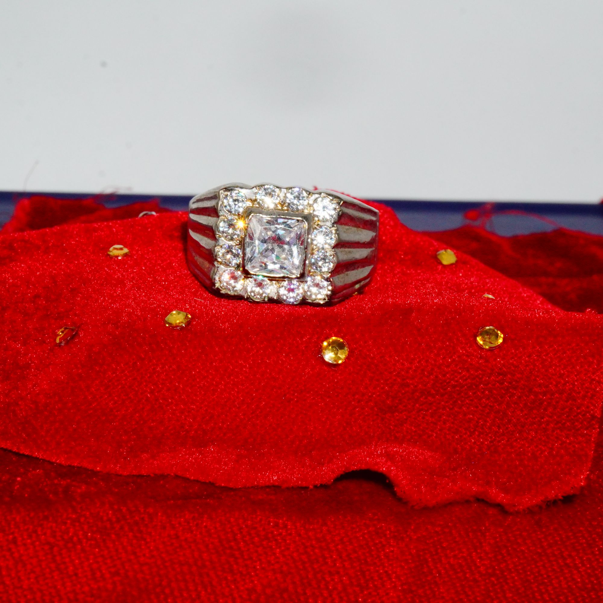 925 Silver Lightweight Diamond Ring 195R154