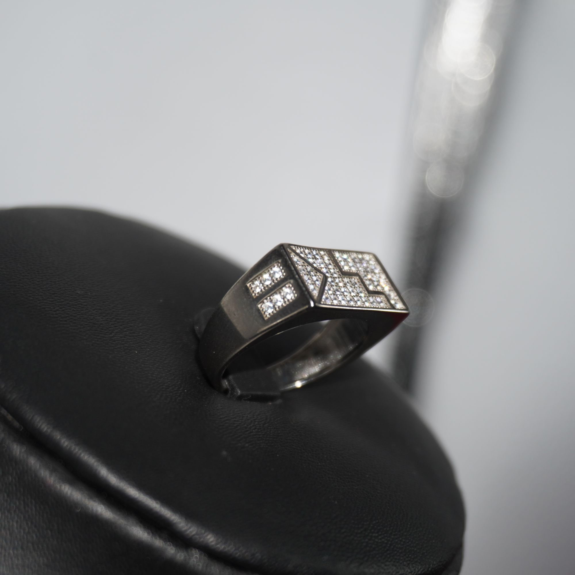 925 Silver Classy Color Stone Ring 711R47 - Image 3