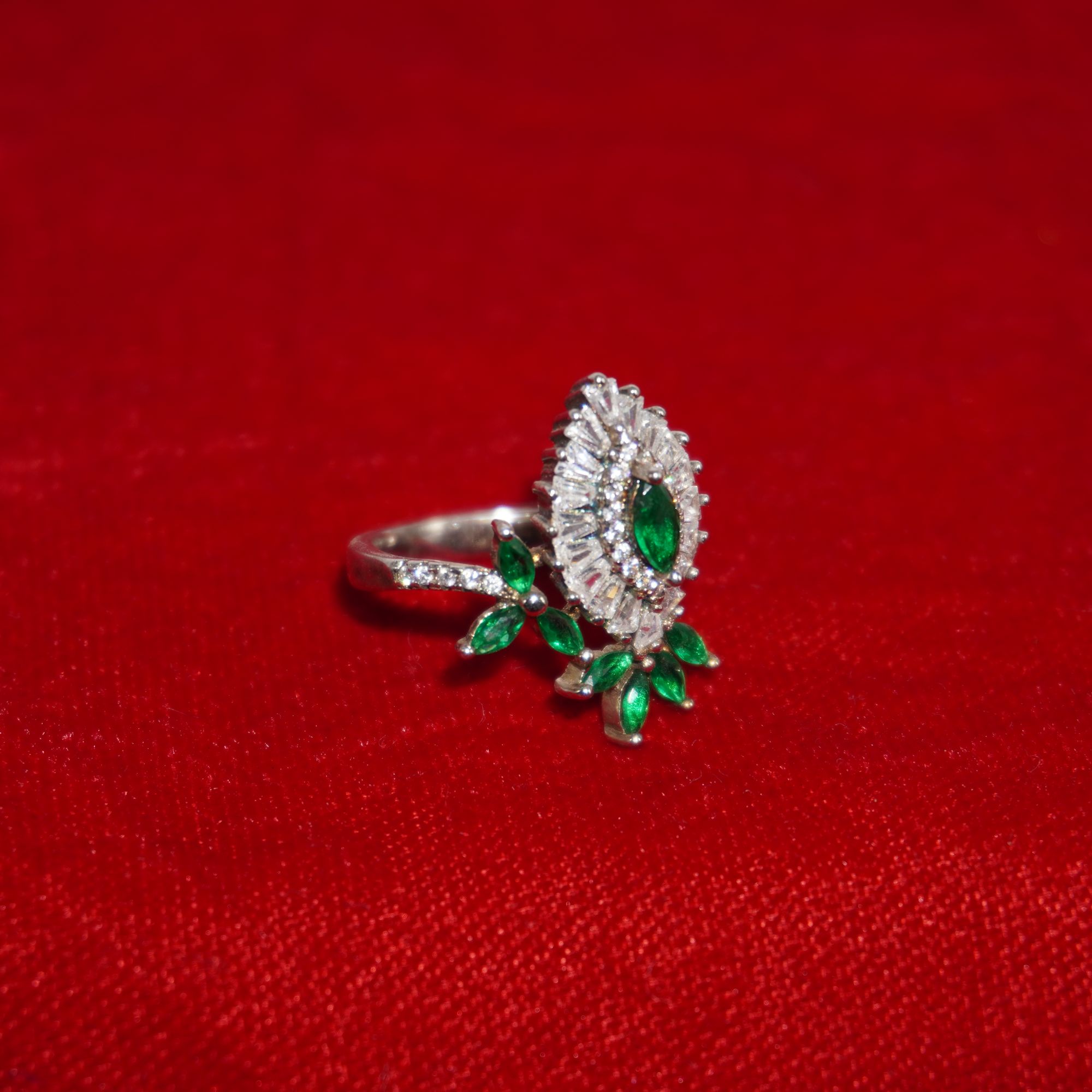 925 Silver Delicate Ladies Ring 870R1 - Image 2