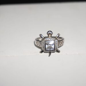 925 Silver Dazzling Ladies Ring