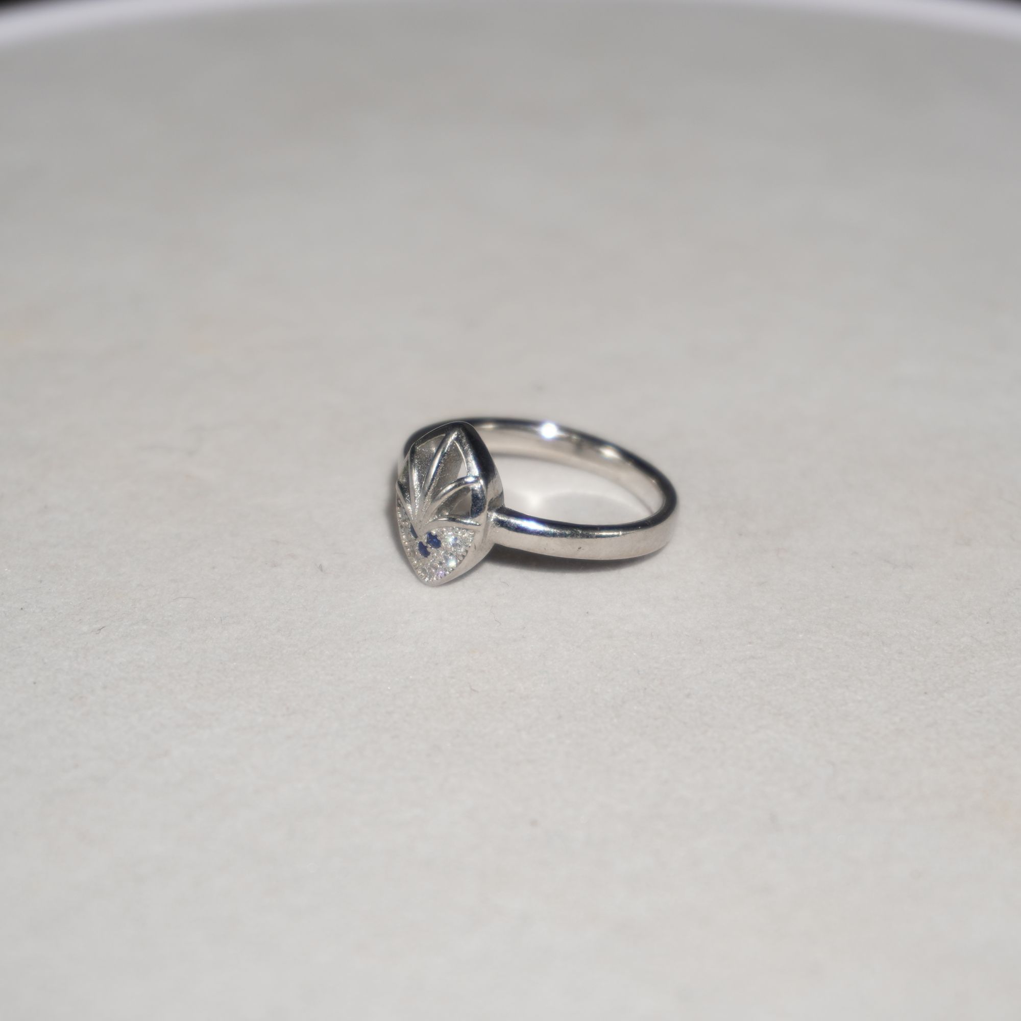 925 Silver Gorgeous Ring - Image 3