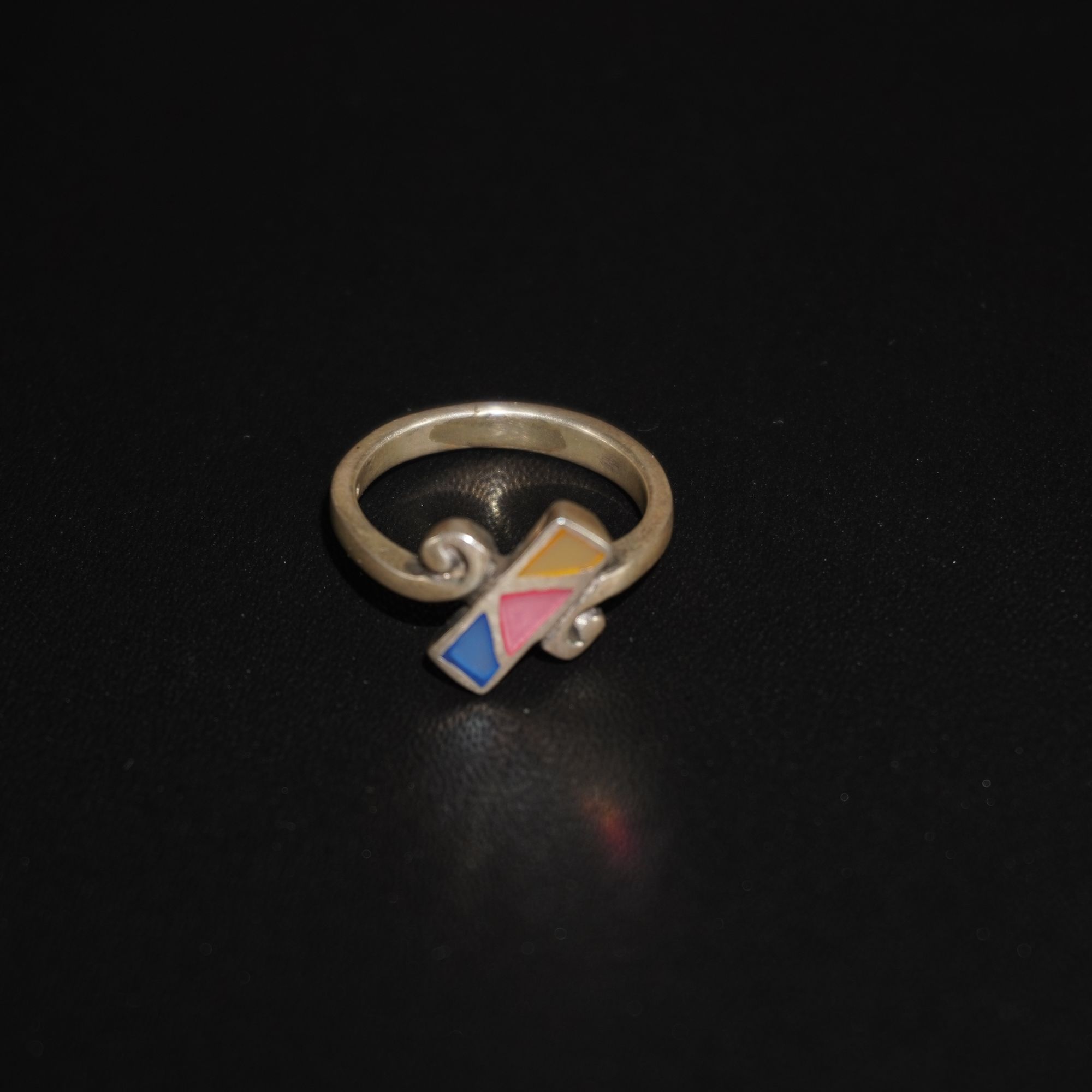 925 Silver Gorgeous Studed Ring 708R2