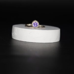 925 Silver Gorgeous Ladies Ring 906R20