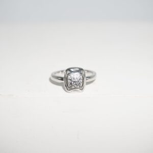 925 Silver Beautiful Engagement Ring 195R142
