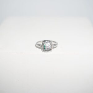 925 Silver Elegant Designer Ring 908R6