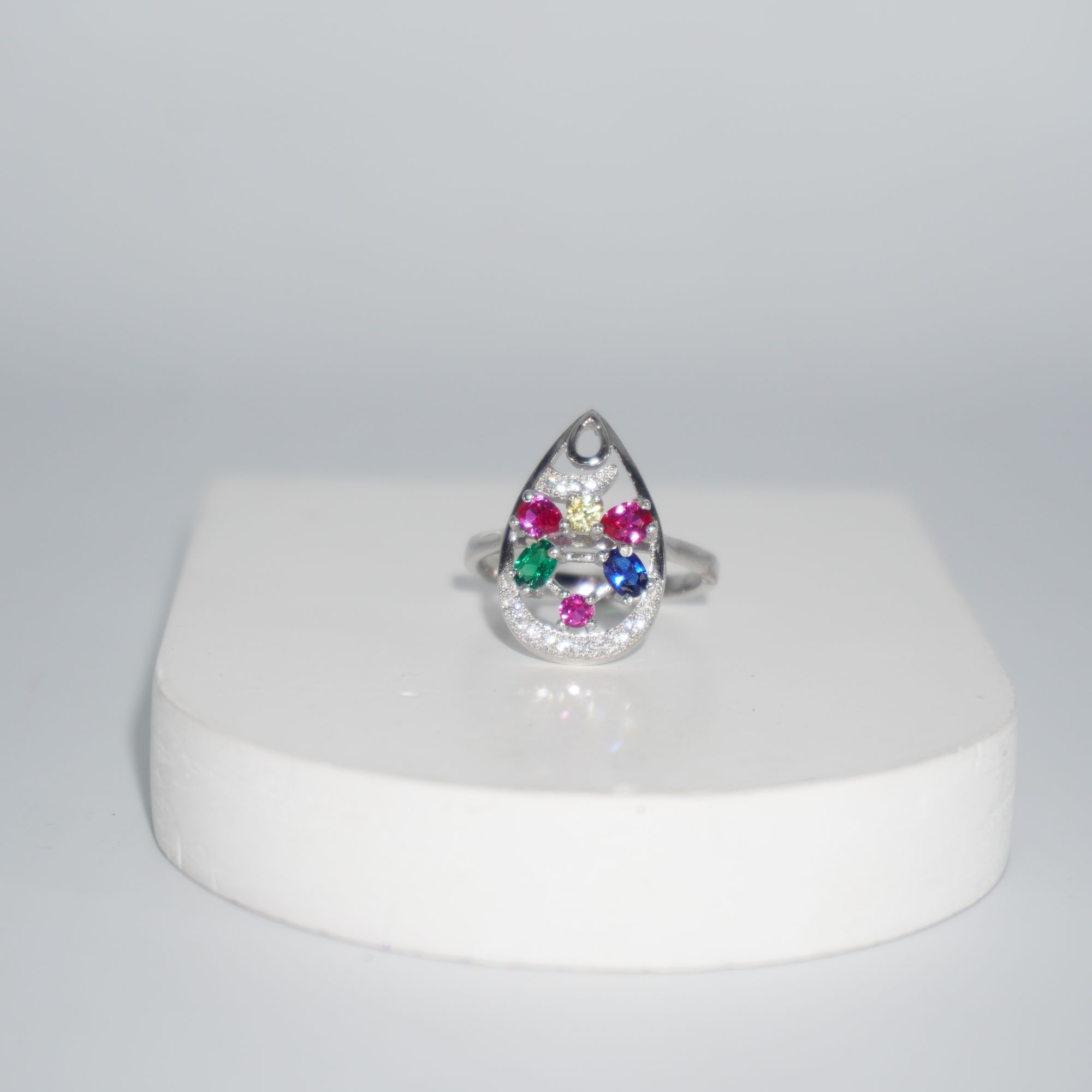 925 Silver Lightweight Ladies Ring 871R2