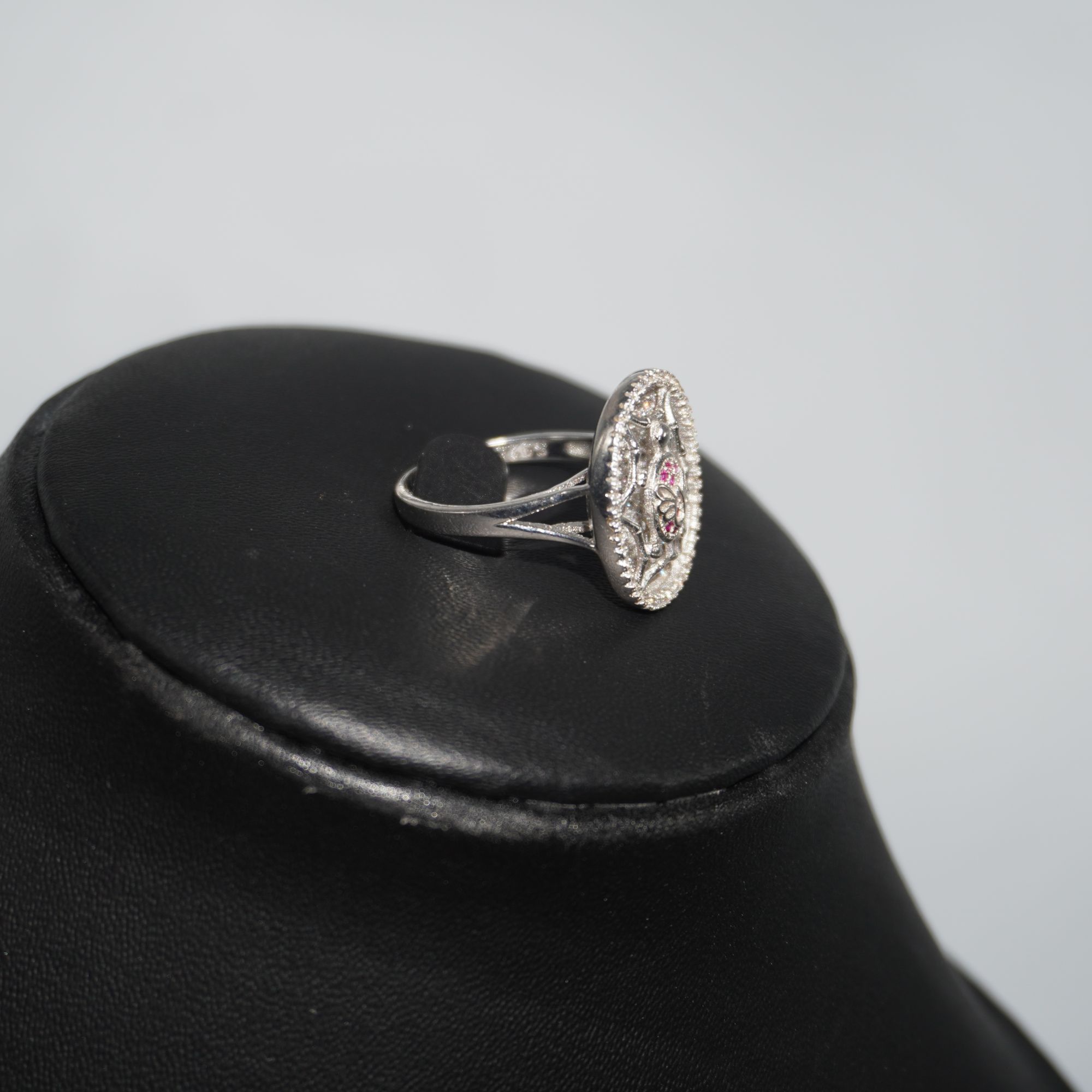 925 Silver Dazzling Ladies Ring 876R4 - Image 2