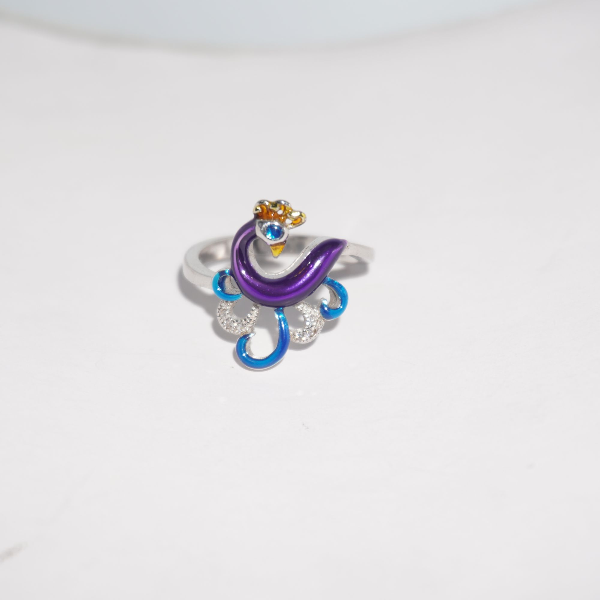 925 Silver Dazzling Designer Ring 710R7