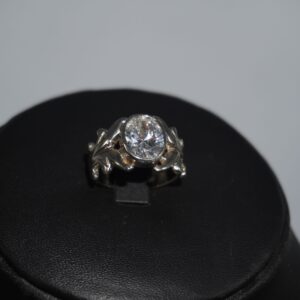 925 Silver Dazzling Designer Ring 195R339