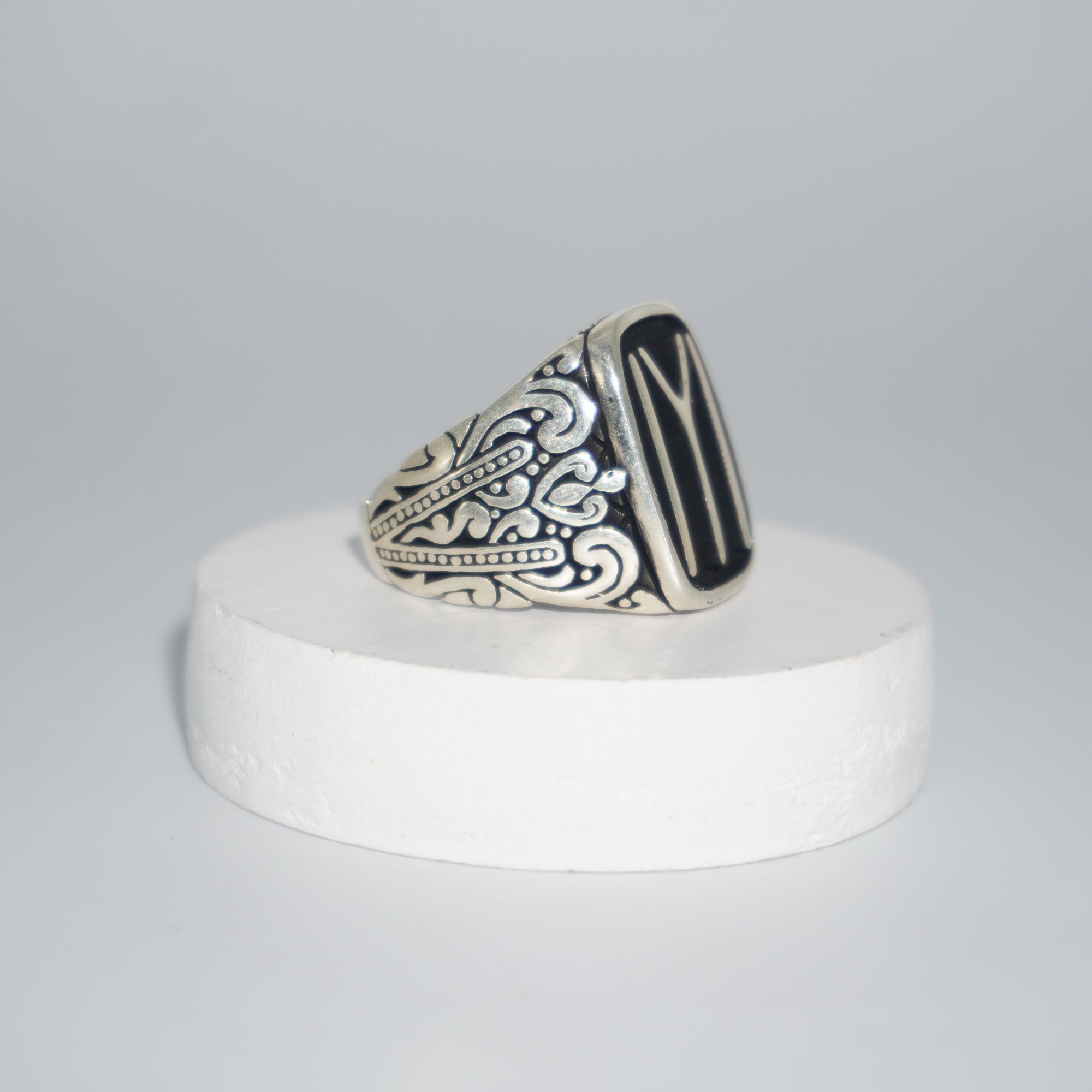 925 Silver Gorgeous Gents Ring 988R6