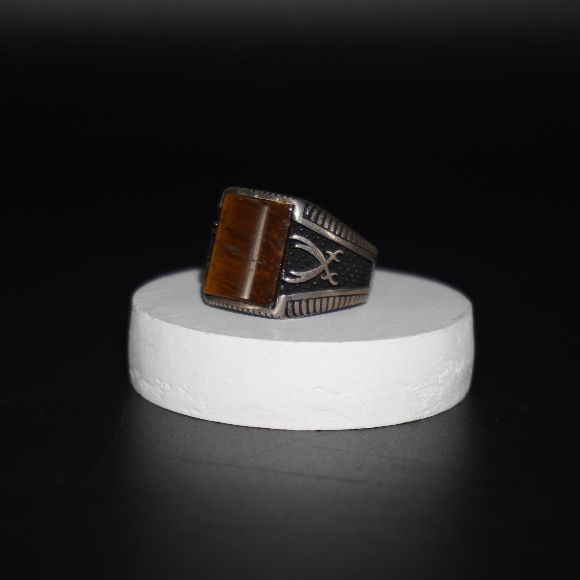 925 Silver Elegant Gents Ring 720R3