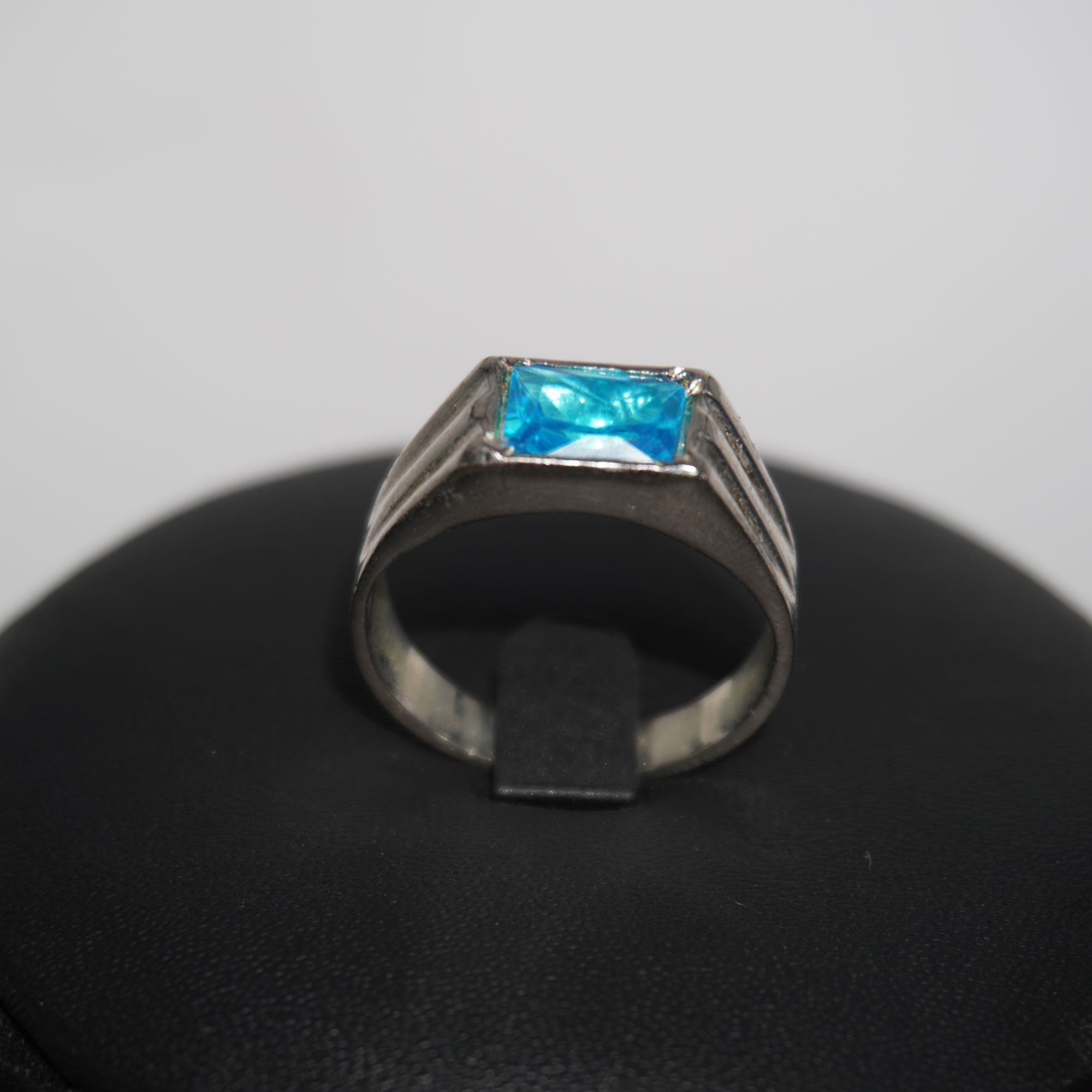 925 Silver Dazzling Gents Ring 223R68