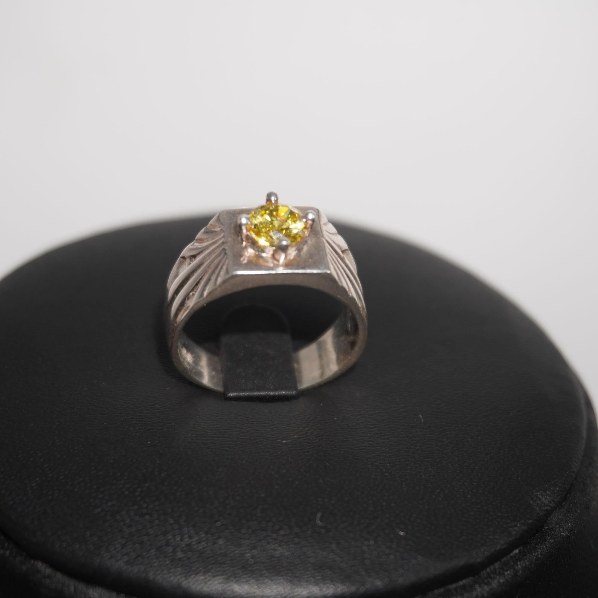 925 Silver Classy Gents Ring 195R343