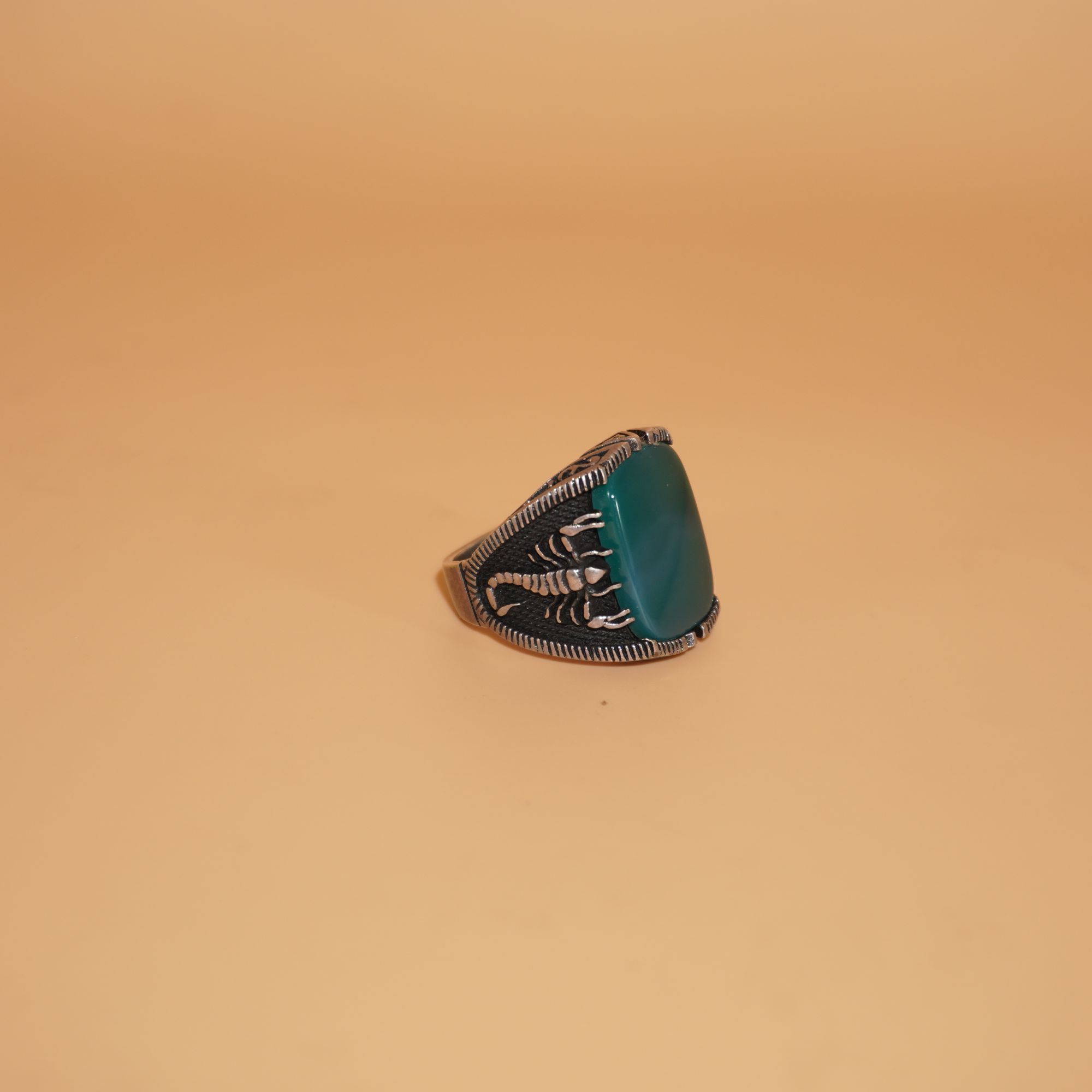 925 Silver Regal Daily Wear Ring 724R1