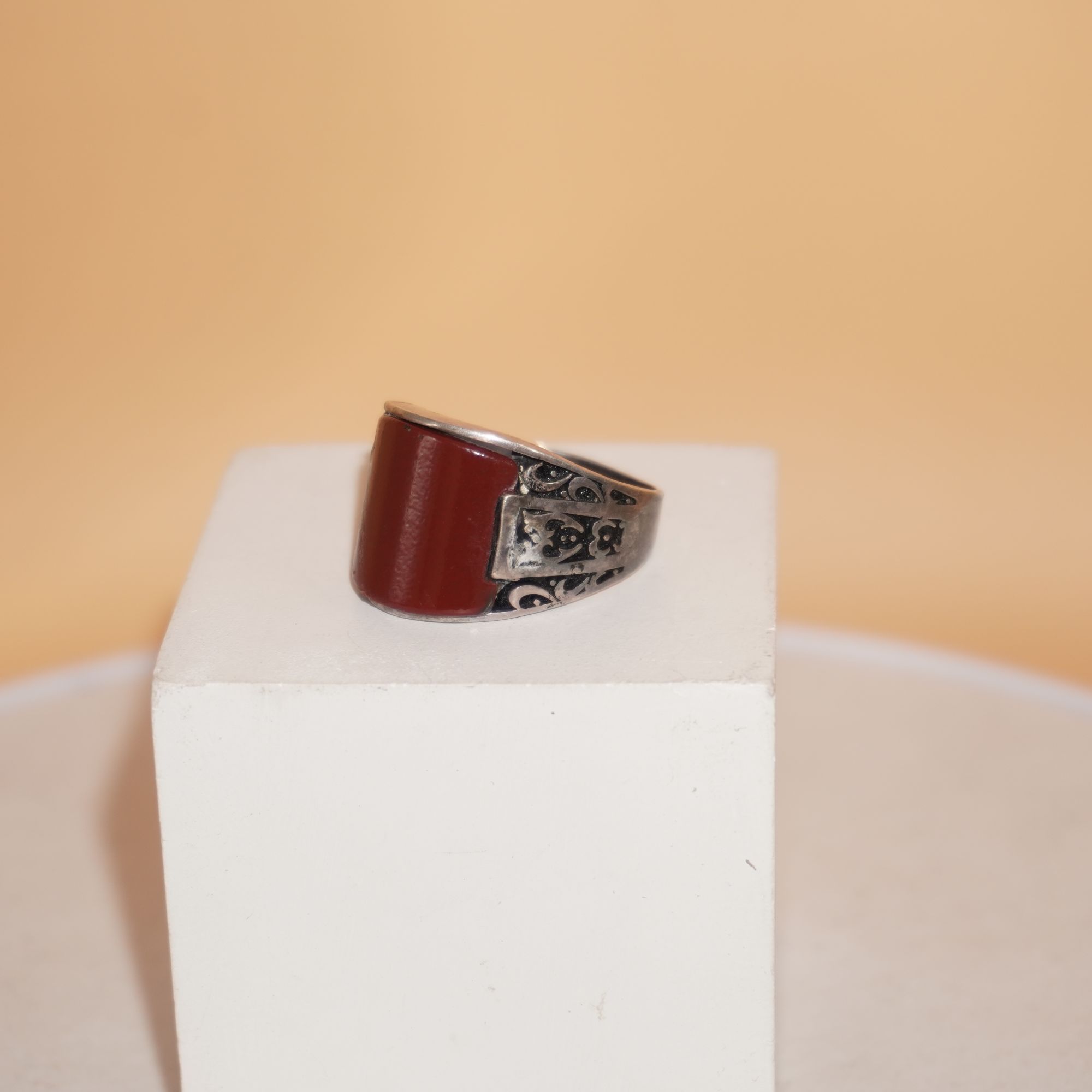 925 Silver Elegant Designer Ring 725R1