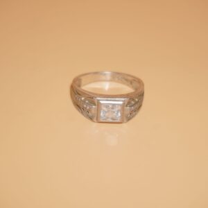 925 Silver Lightweight Designer Ring 274R40