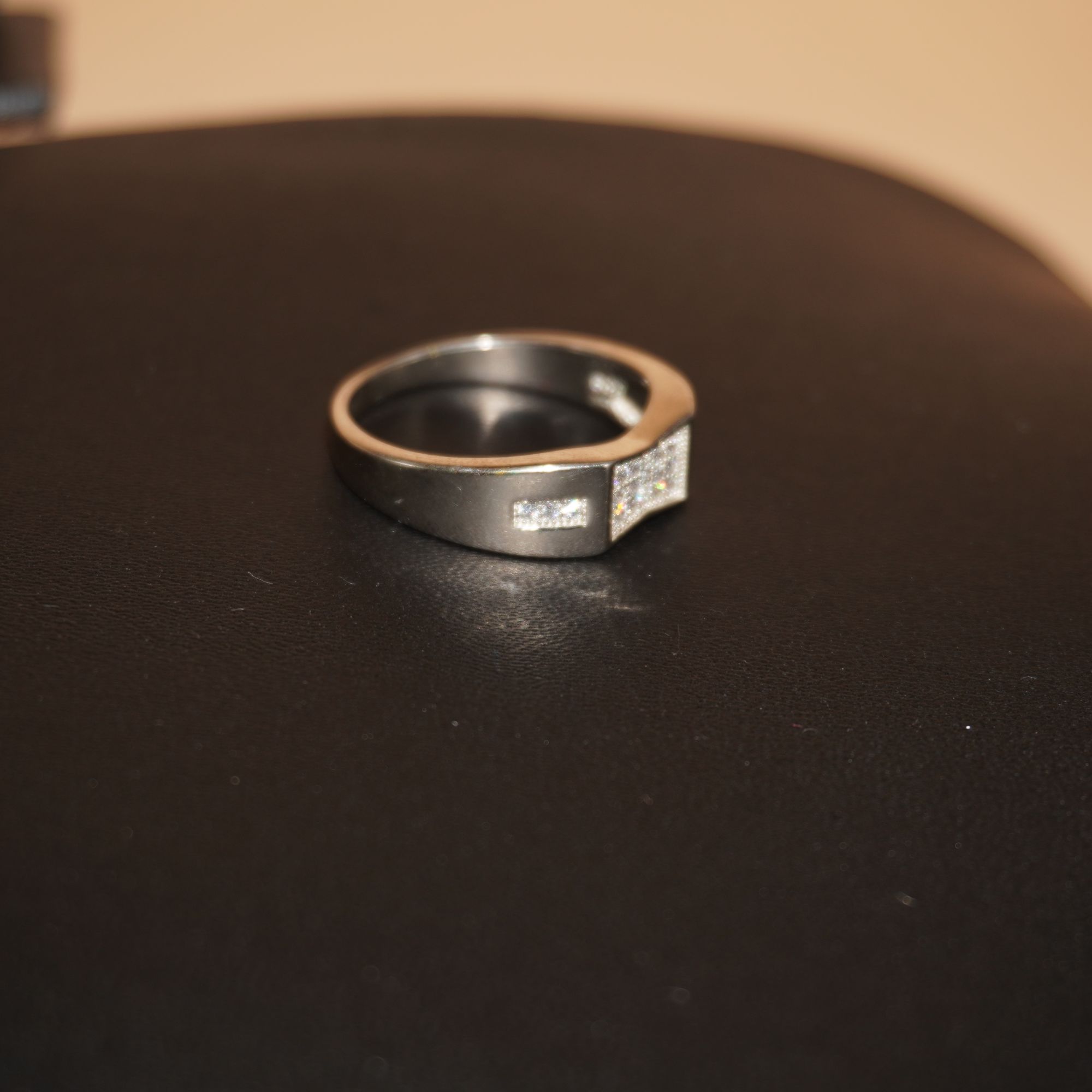 925 Silver Dazzling Gents Ring 720R31 - Image 3