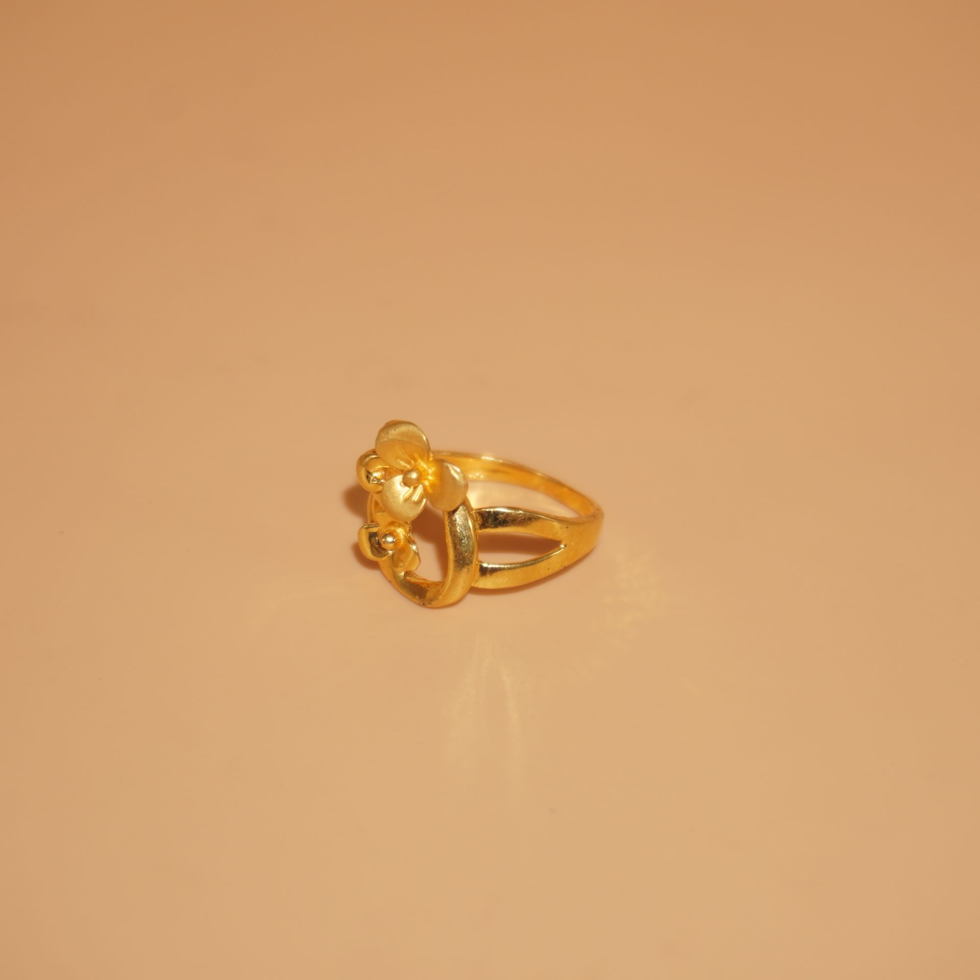 22k Gold Trending Daily Wear Ring 261R88 - Image 2