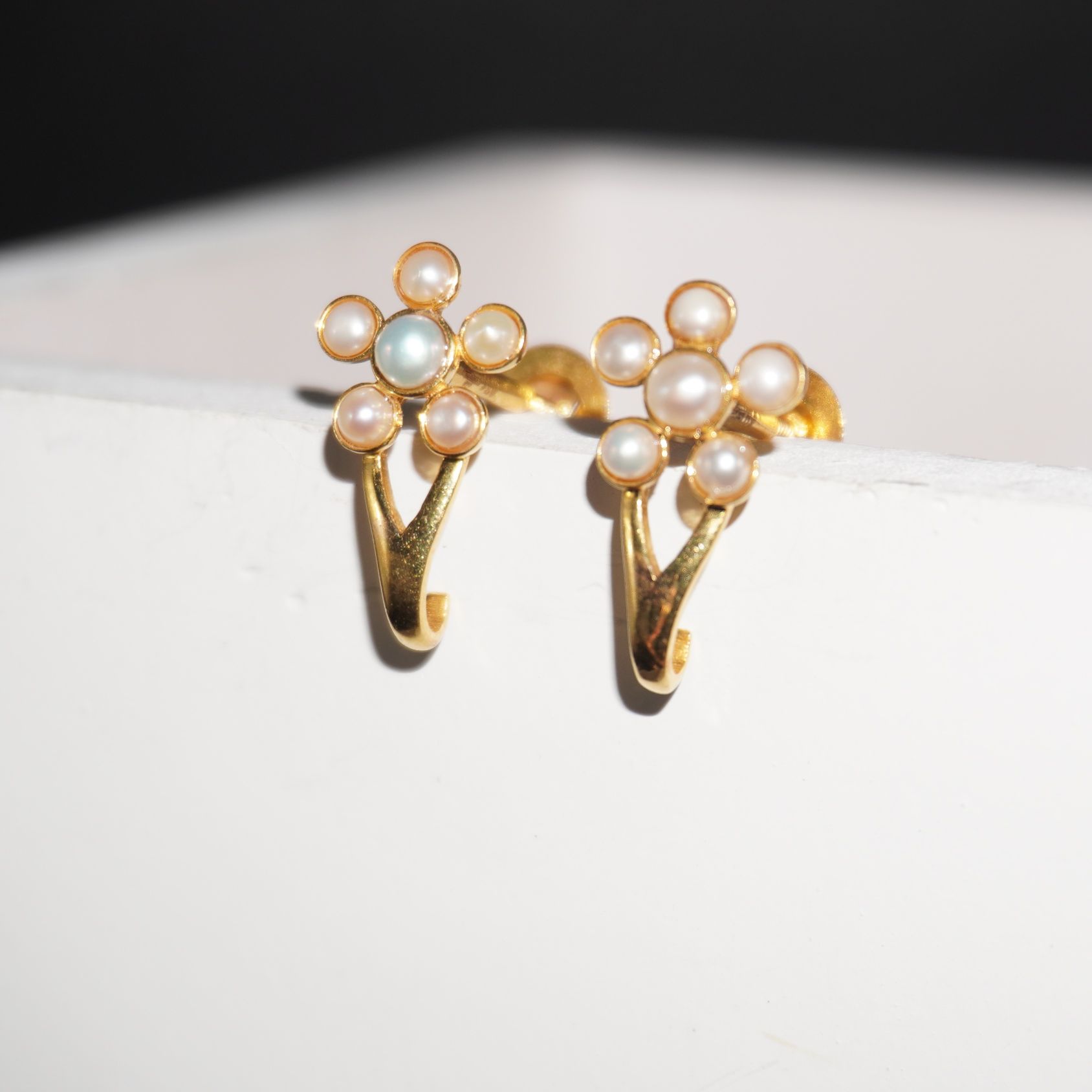 22k Gold Dazzling Latkan Earrings 36R511