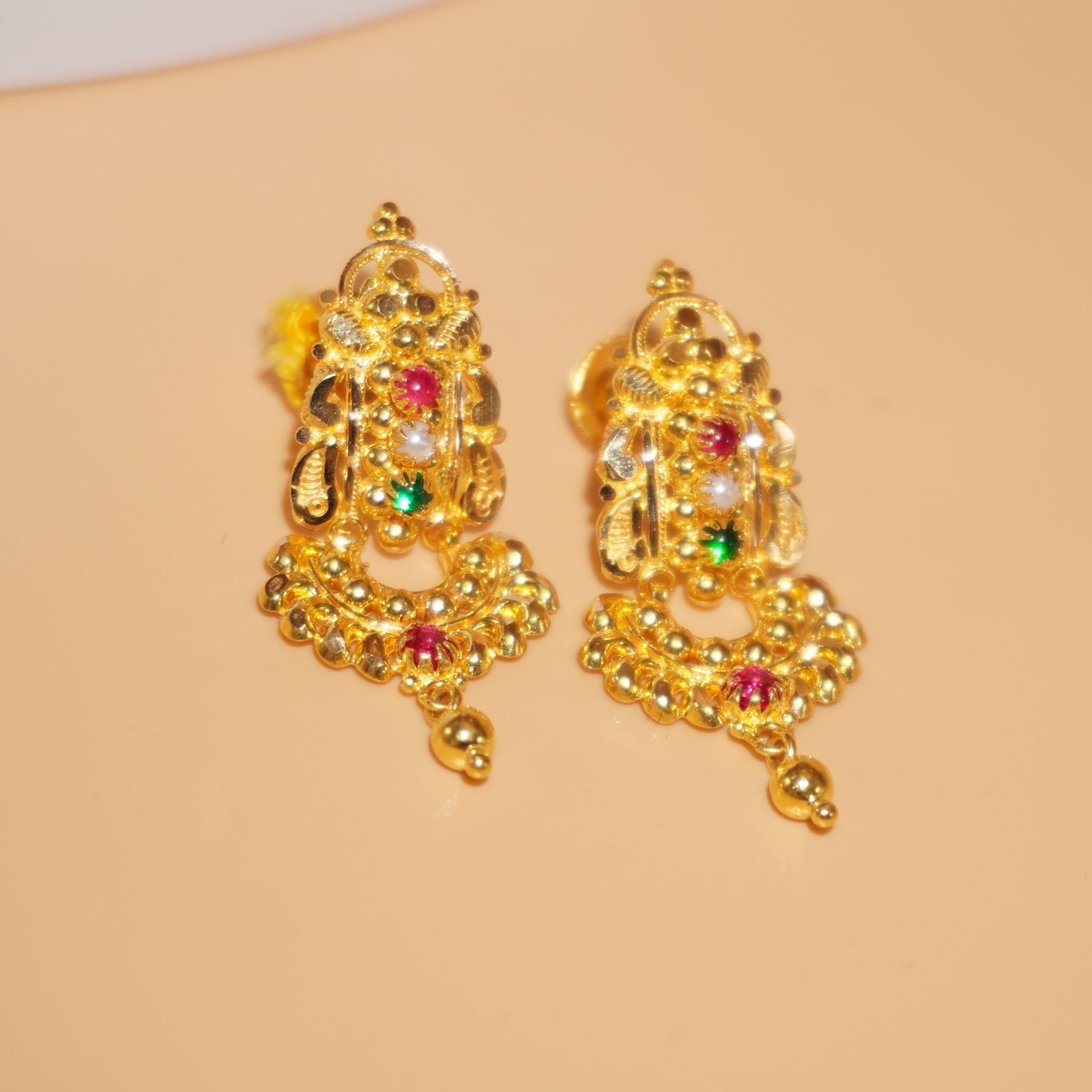 22k Gold Fancy Earrings 354R168