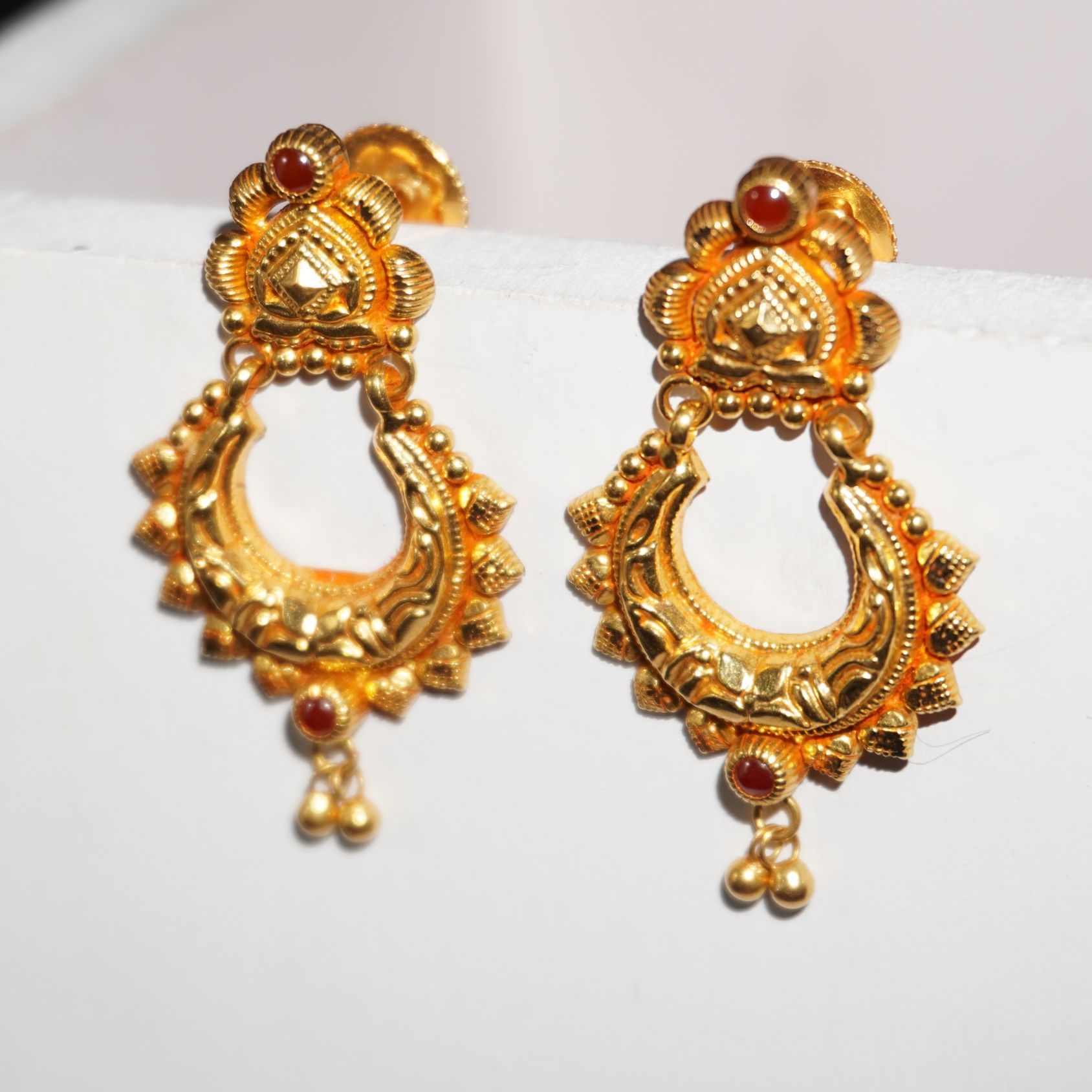 22k Gold Modern Earrings 37R186