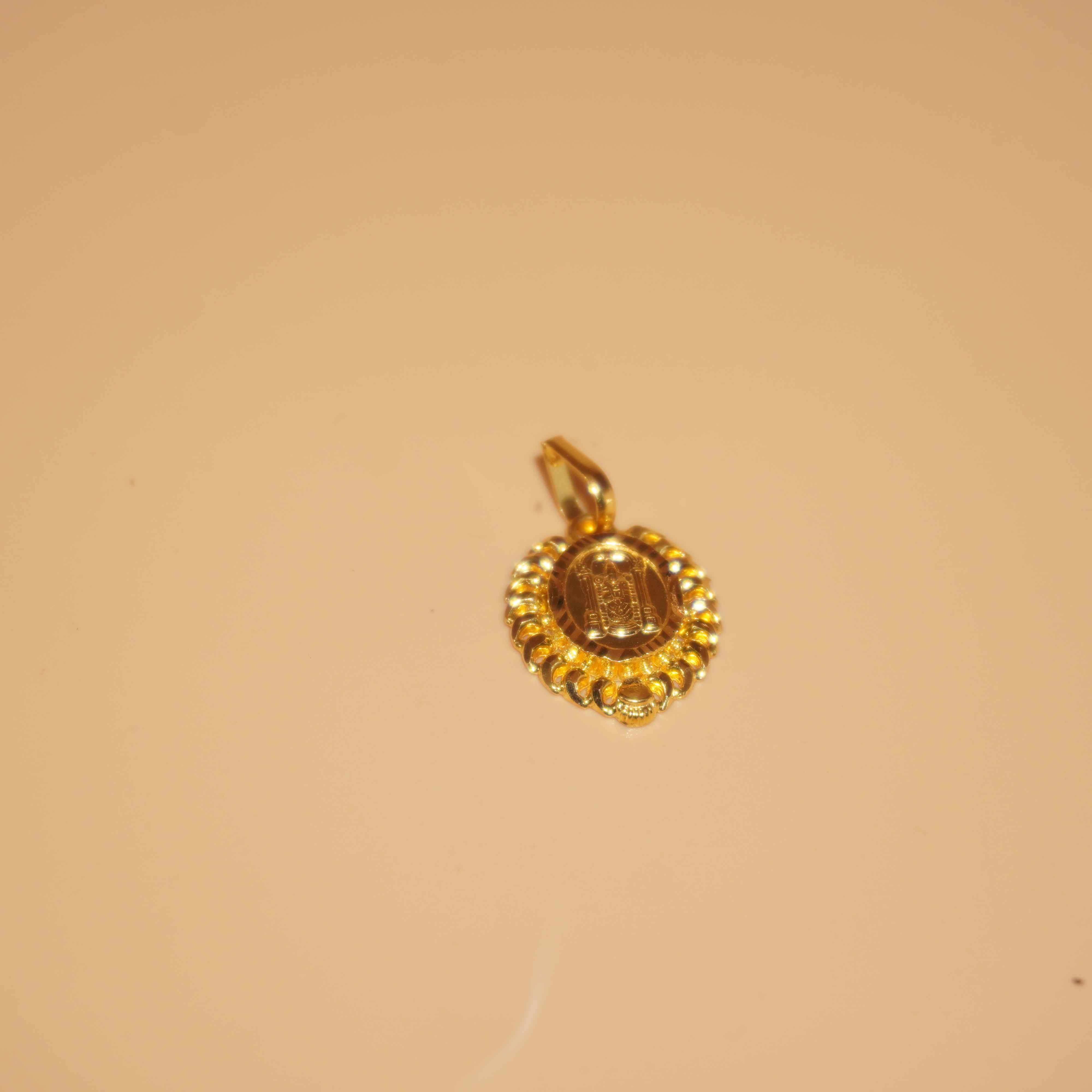 22k Gold Gorgeous Plain  Pendant 736R245