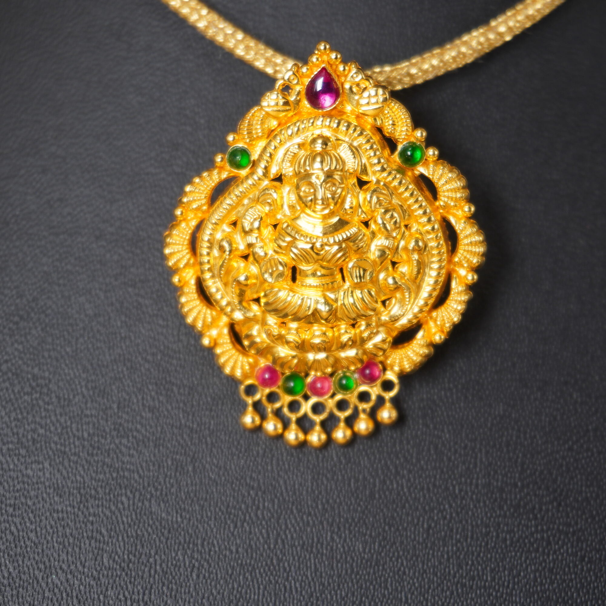 22k Gold Trending Plain Pendant 113R79
