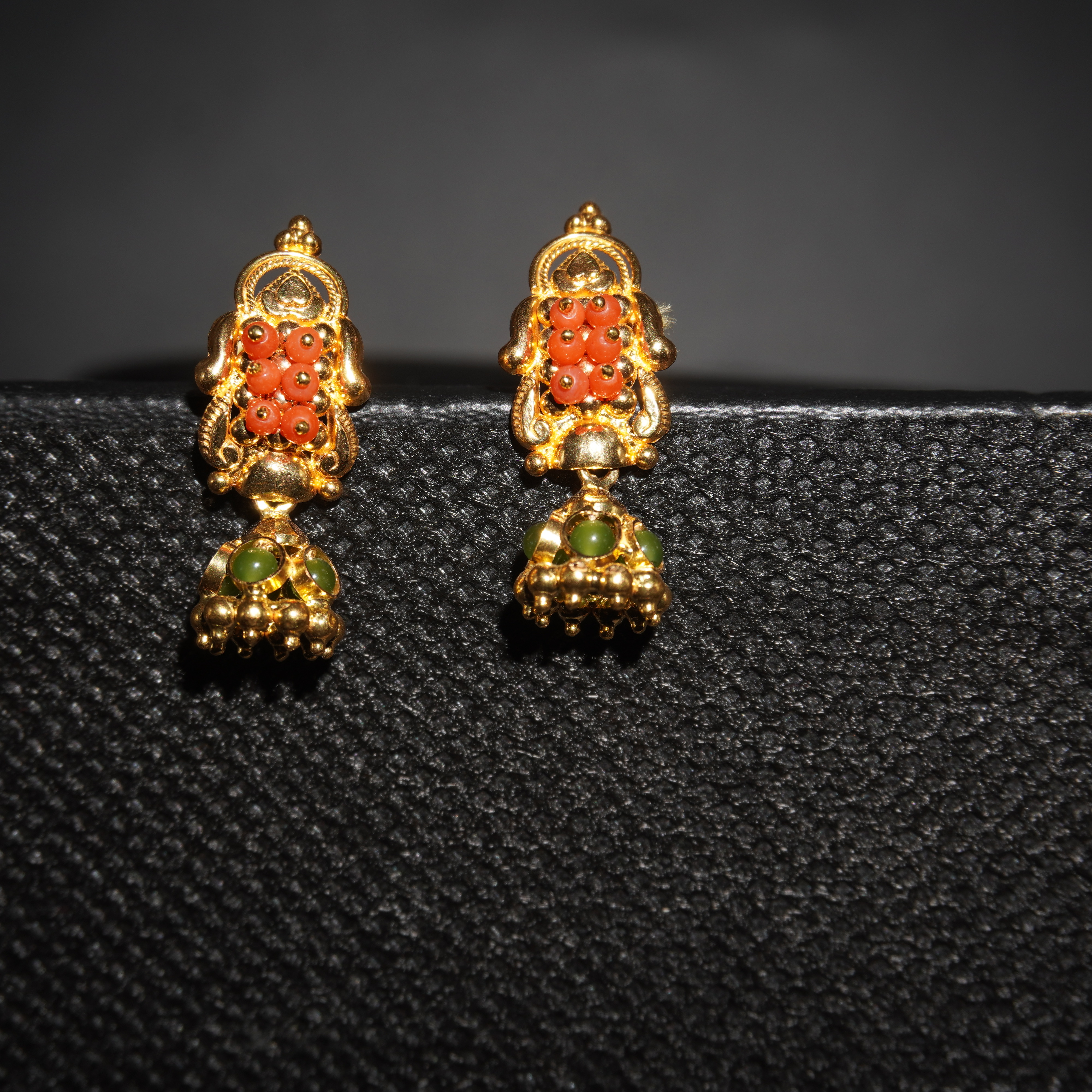916 Gold Modern Design Earring
