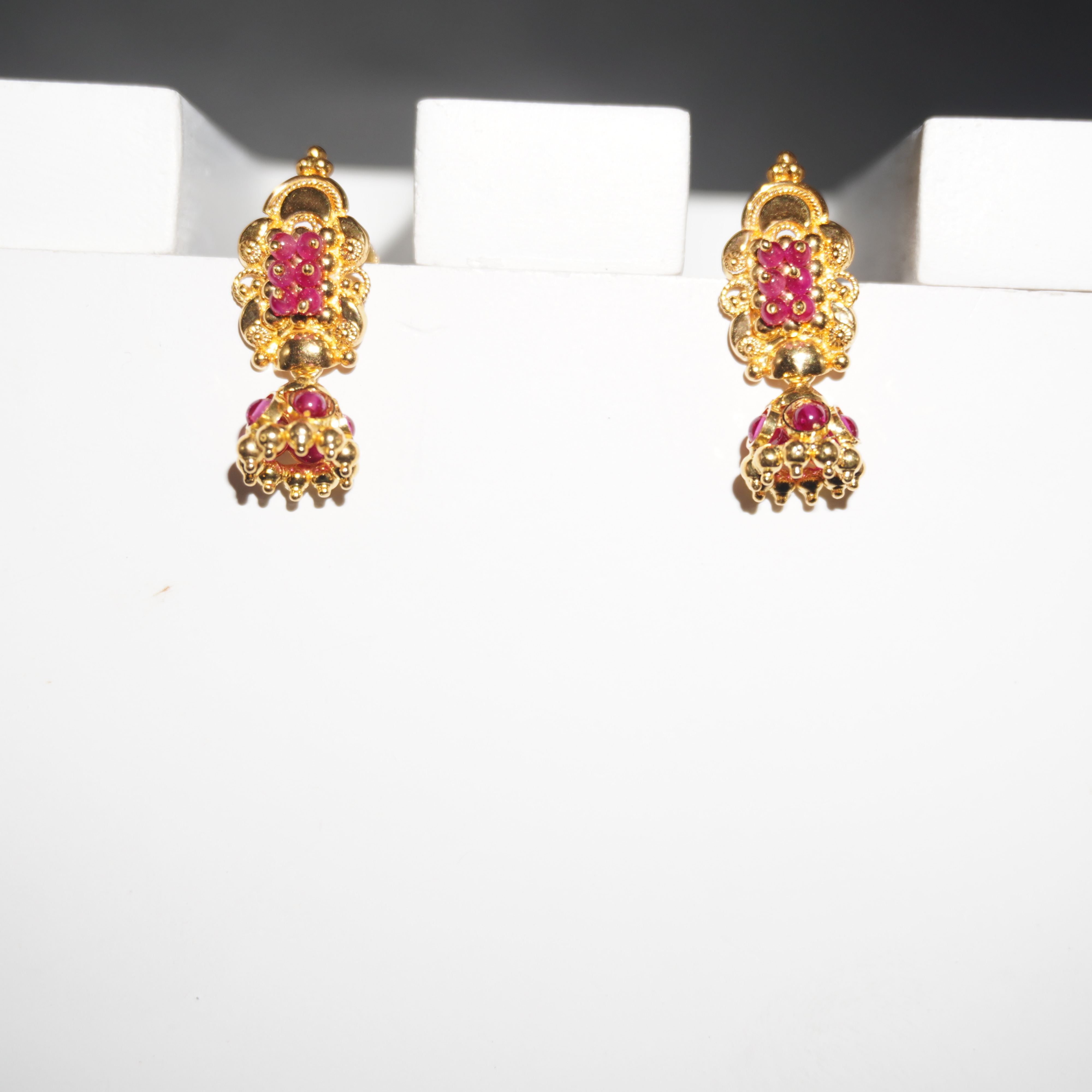22K Gold Designer Earring