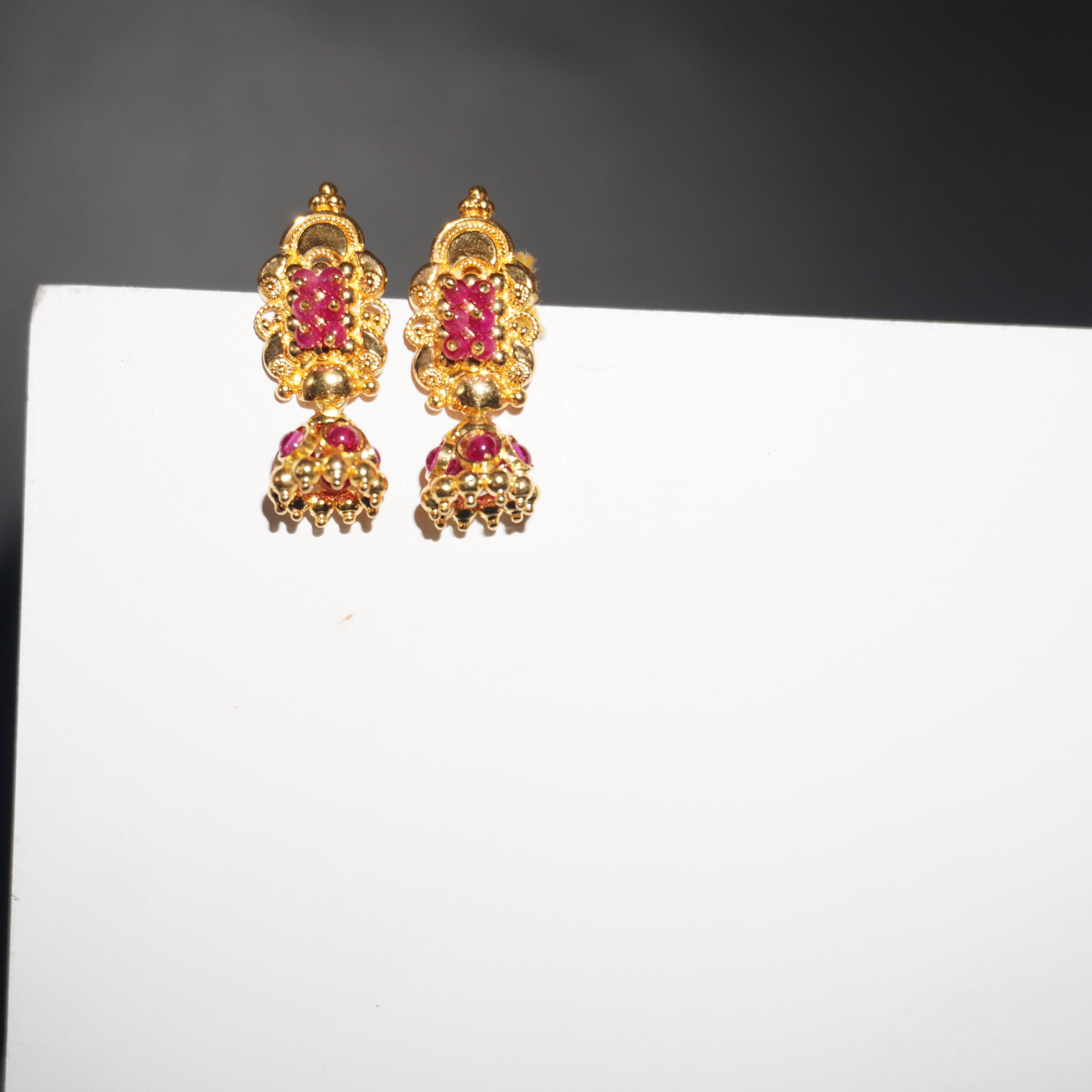 22K Gold Designer Earring