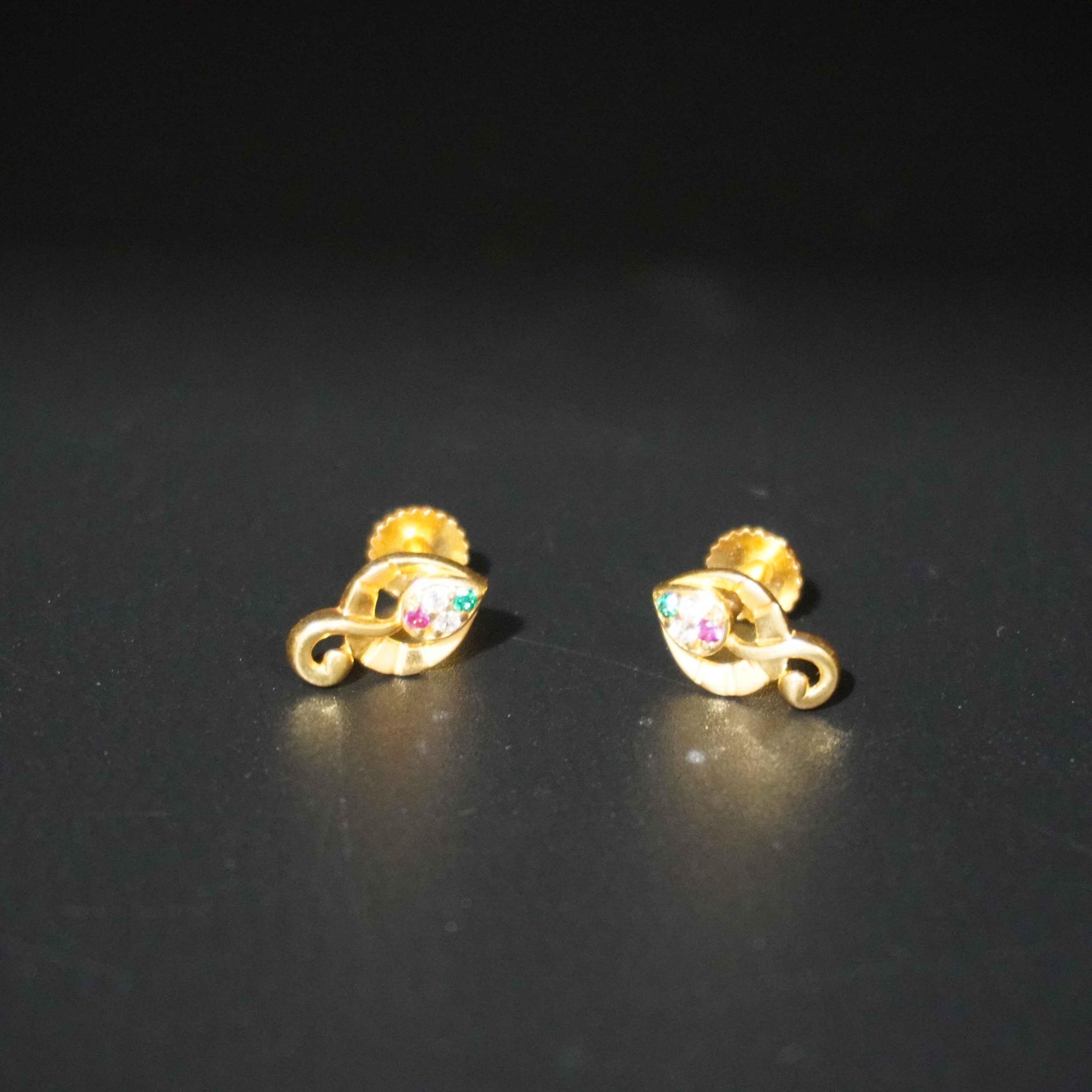 916 Gold Latkan Earring