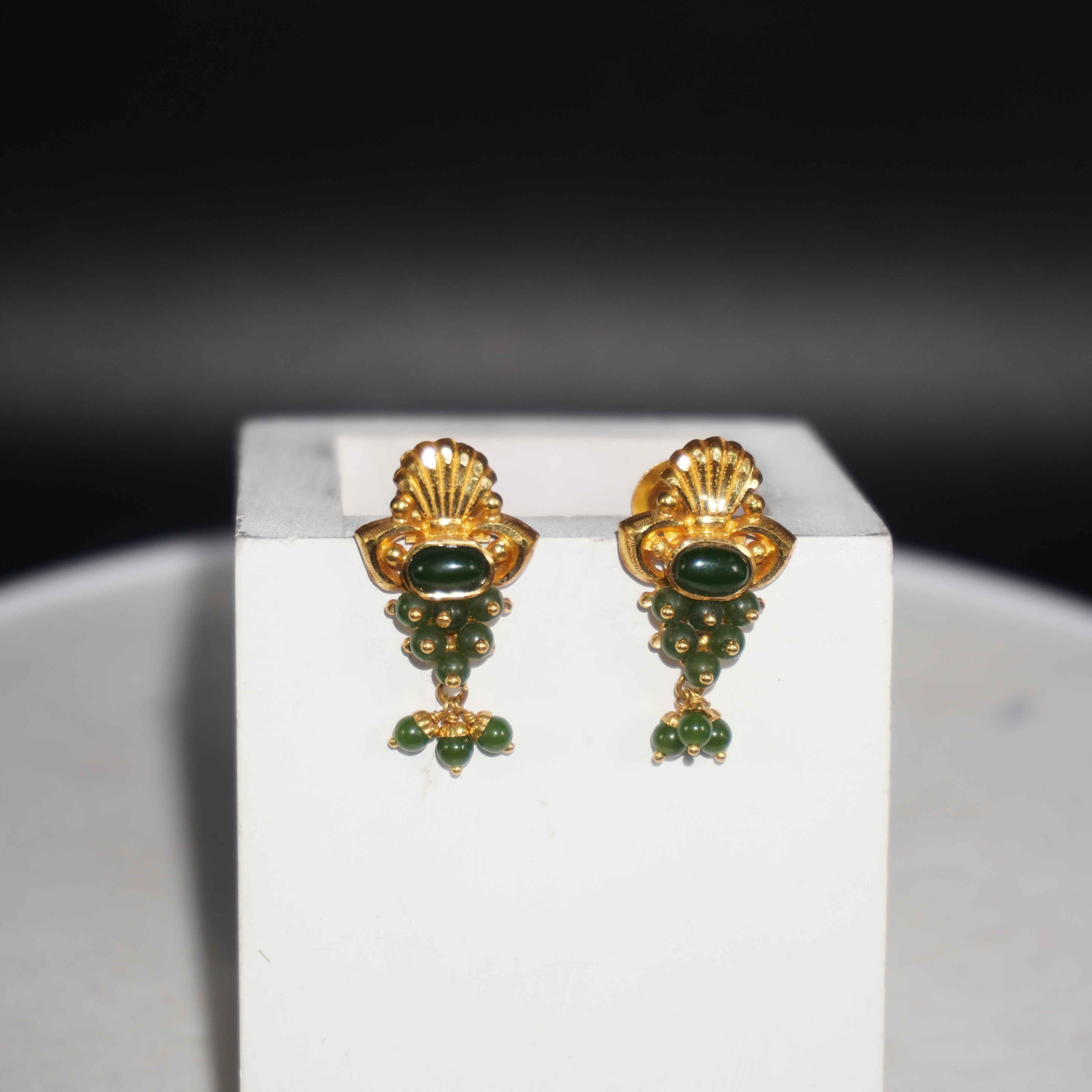 22K Gold Designer Earring