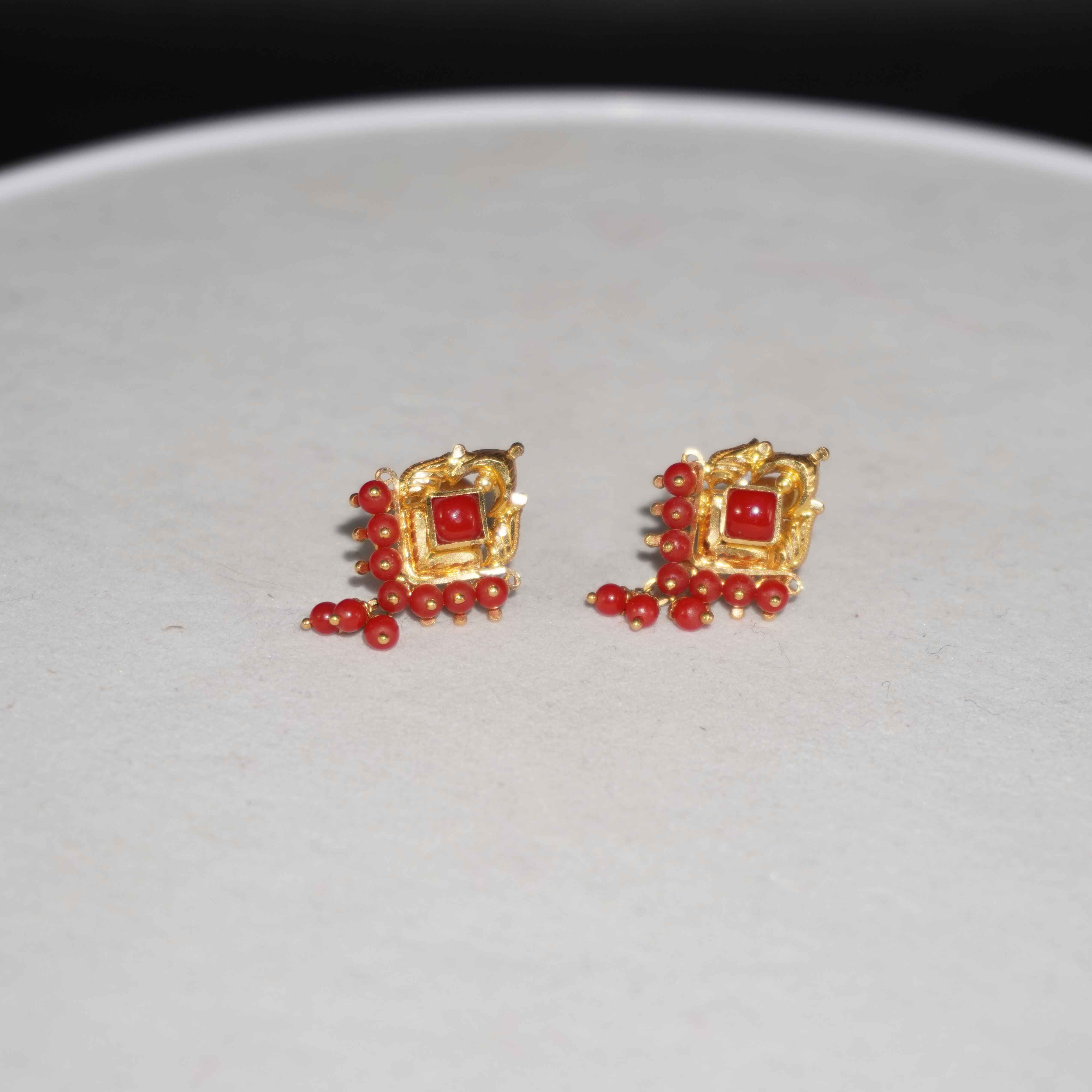 22K Gold Designer Earring
