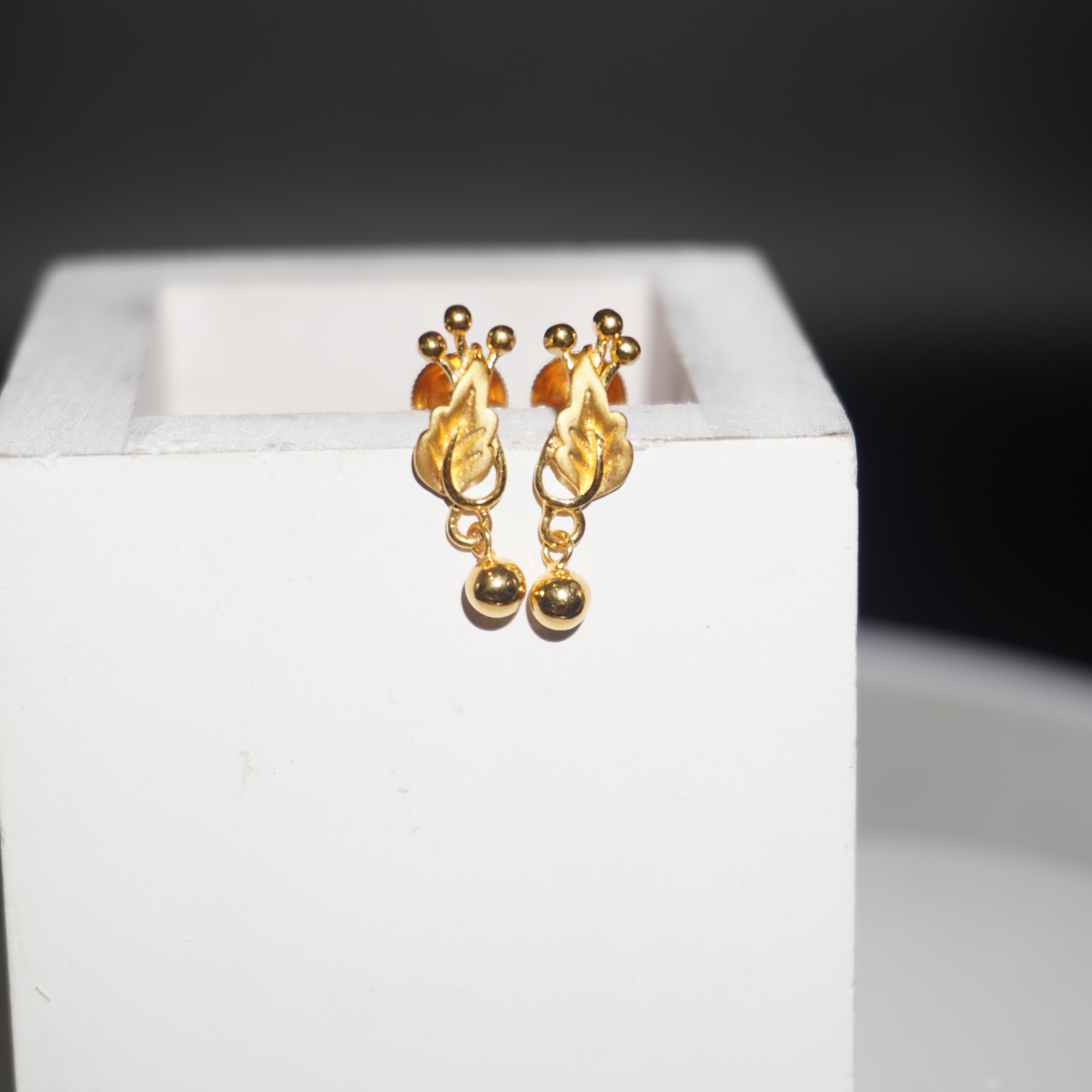 Gold Stunning Plain Earrings 36R509