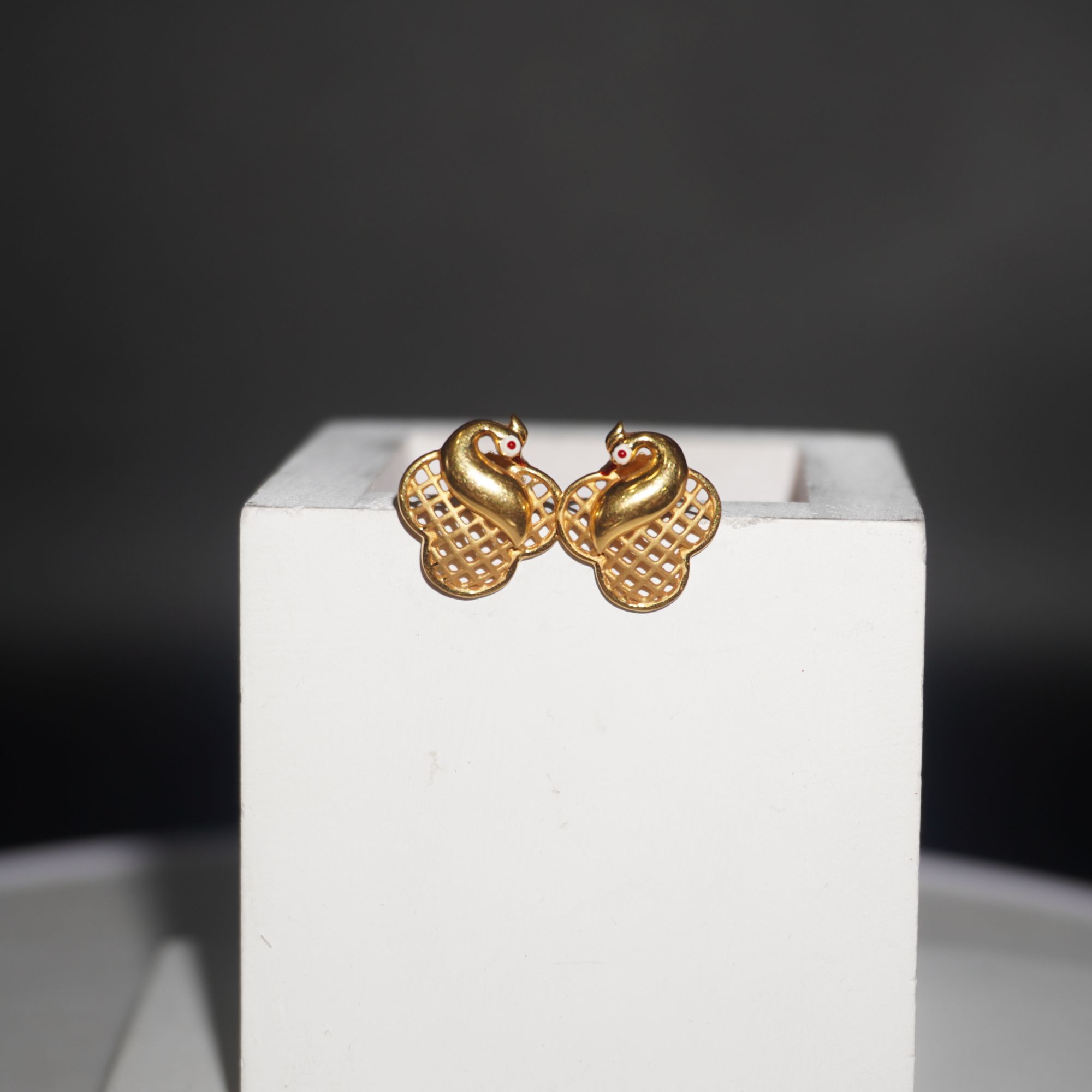 Gold Elite Plain Earrings 36R184