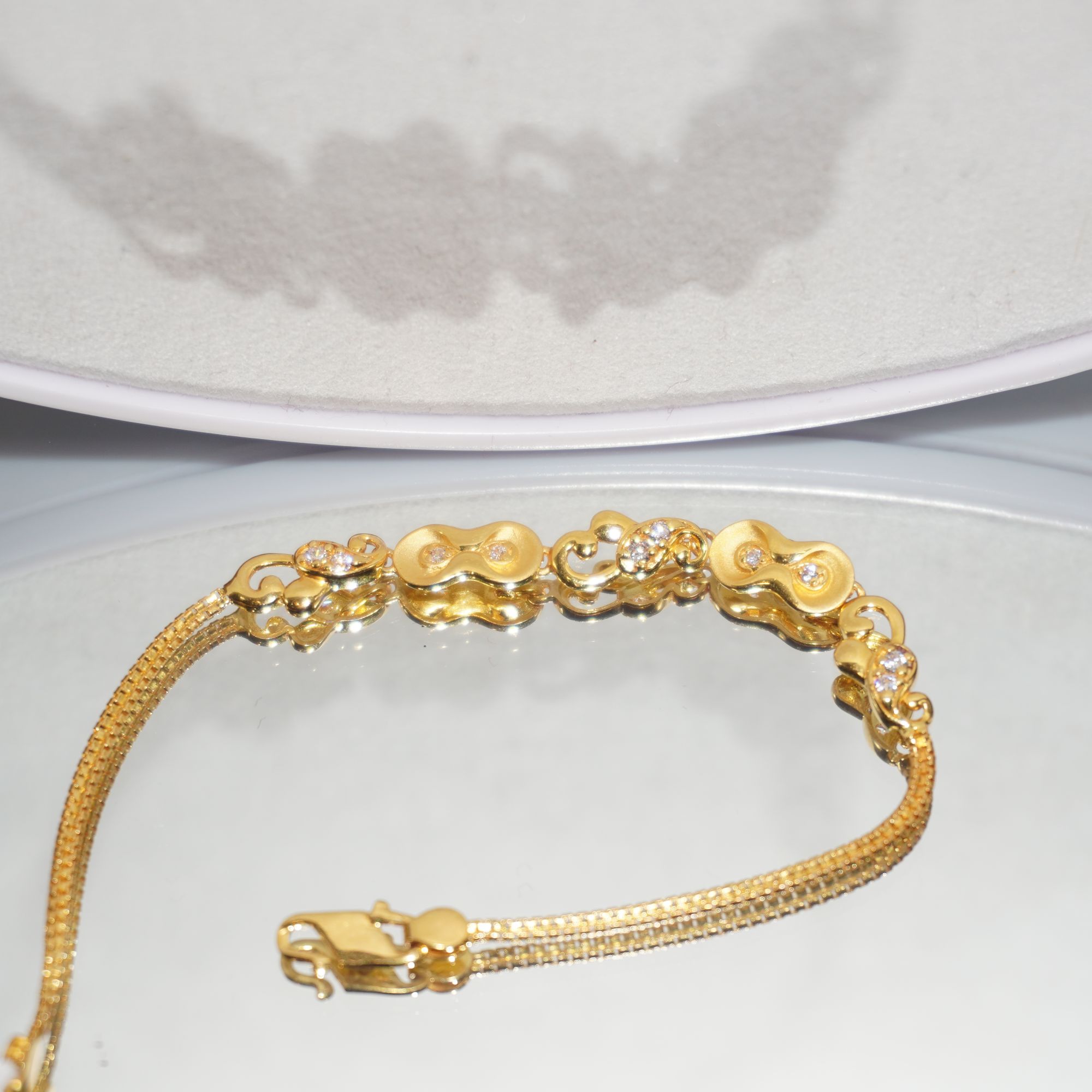 22k Gold Classy Plain Bracelet 1136R4 - Image 2