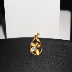 Gold Fancy Plain Pendants 65R189