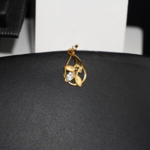 Gold Fancy Plain Pendants 65R189