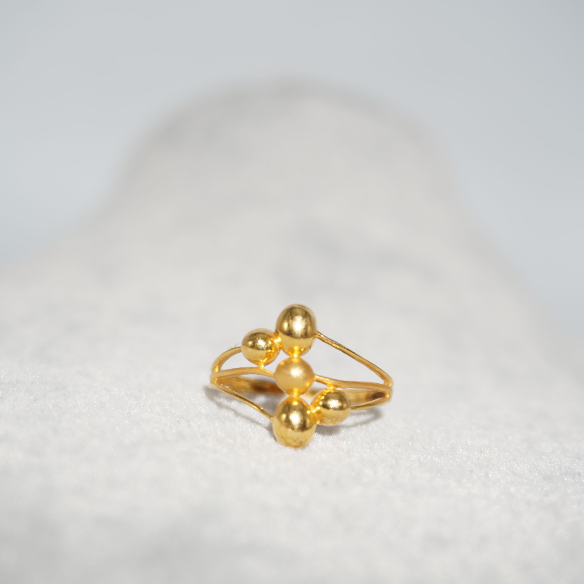 916 Gold Modern Fancy Rings 261R78