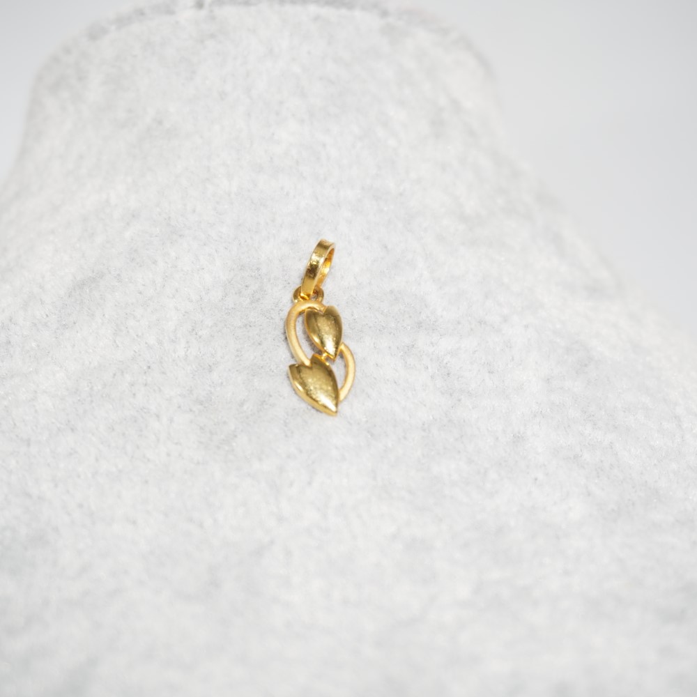 Gold light weight Pendants 65R174