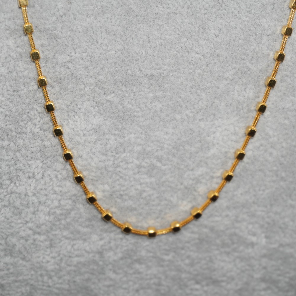 22k Gold Delicate Chain 820R4