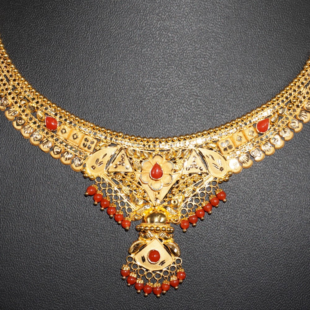 Gold Classic Necklace 64R215