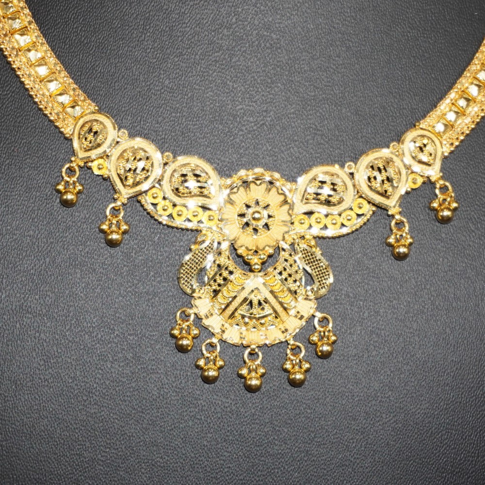 916 Gold Gorgeous Design Necklace 1006R2