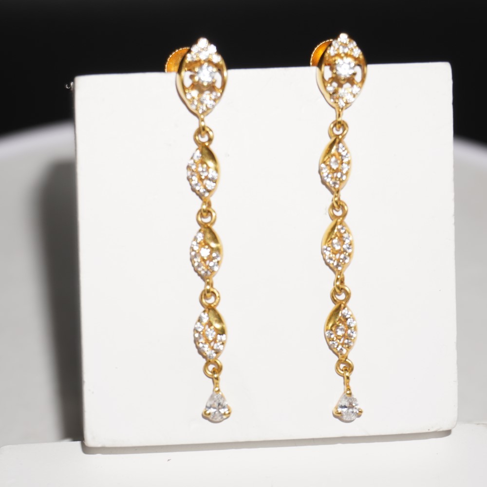 916 Gold Designer Earrings 36R169