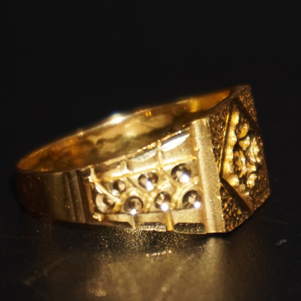 22kt yellow gold ring for gents - Image 3