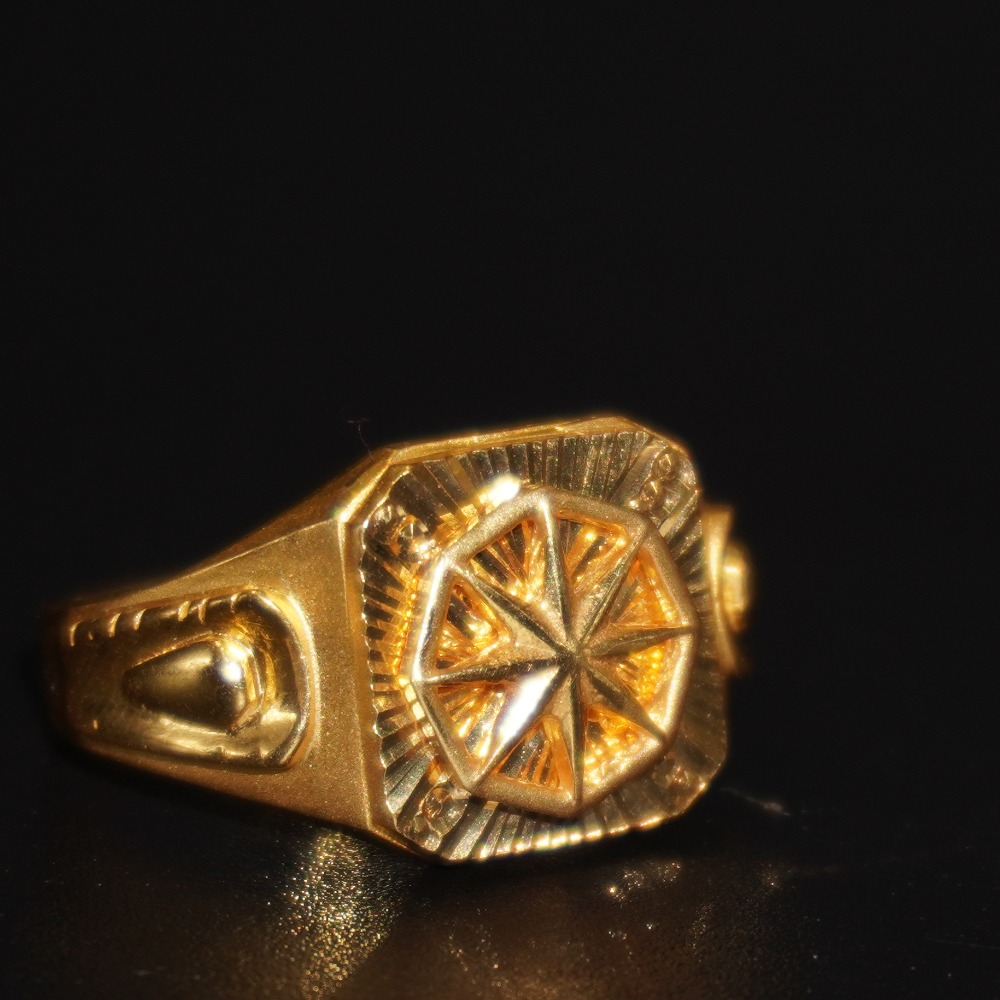 916 gold round plain design gets ring
