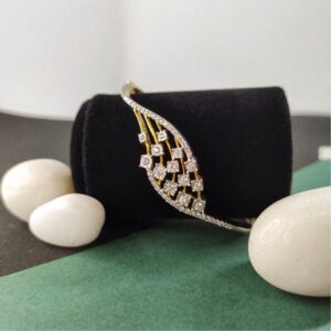 Graceful Diamond Classic Bracelet