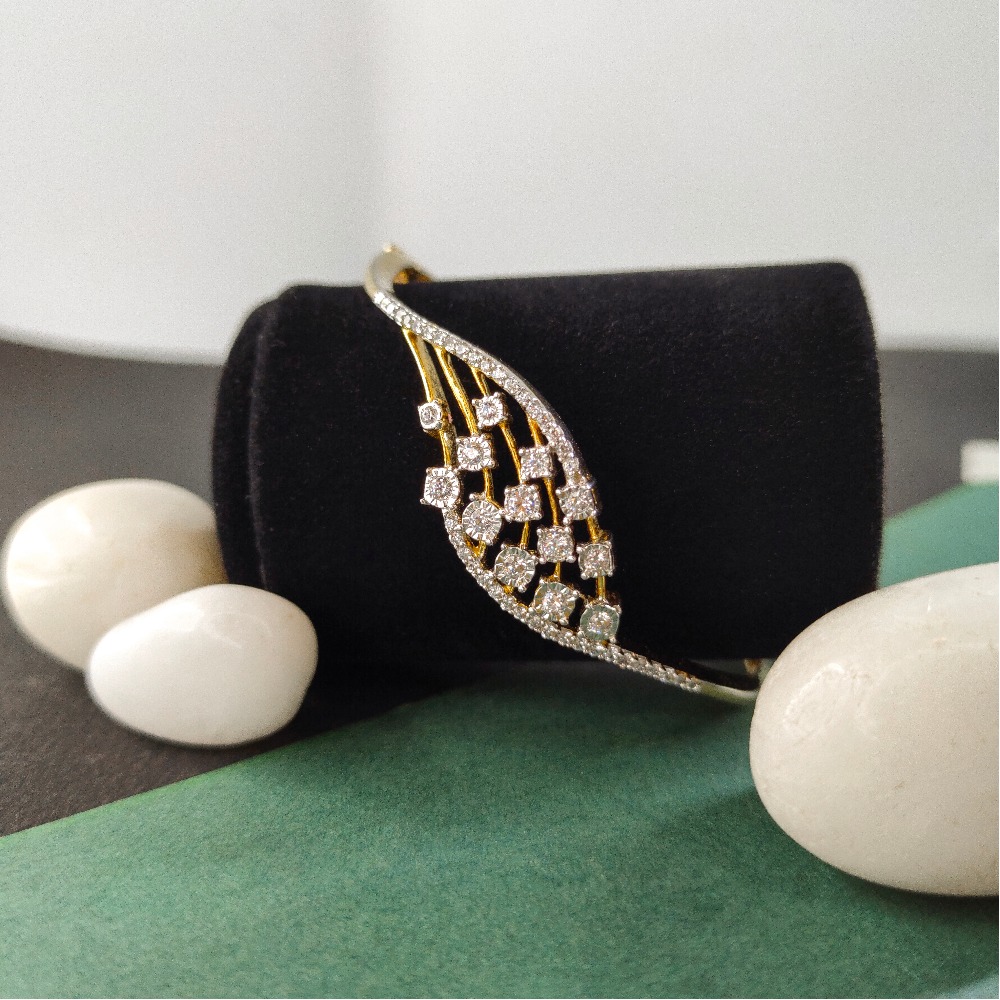 Graceful Diamond Classic Bracelet