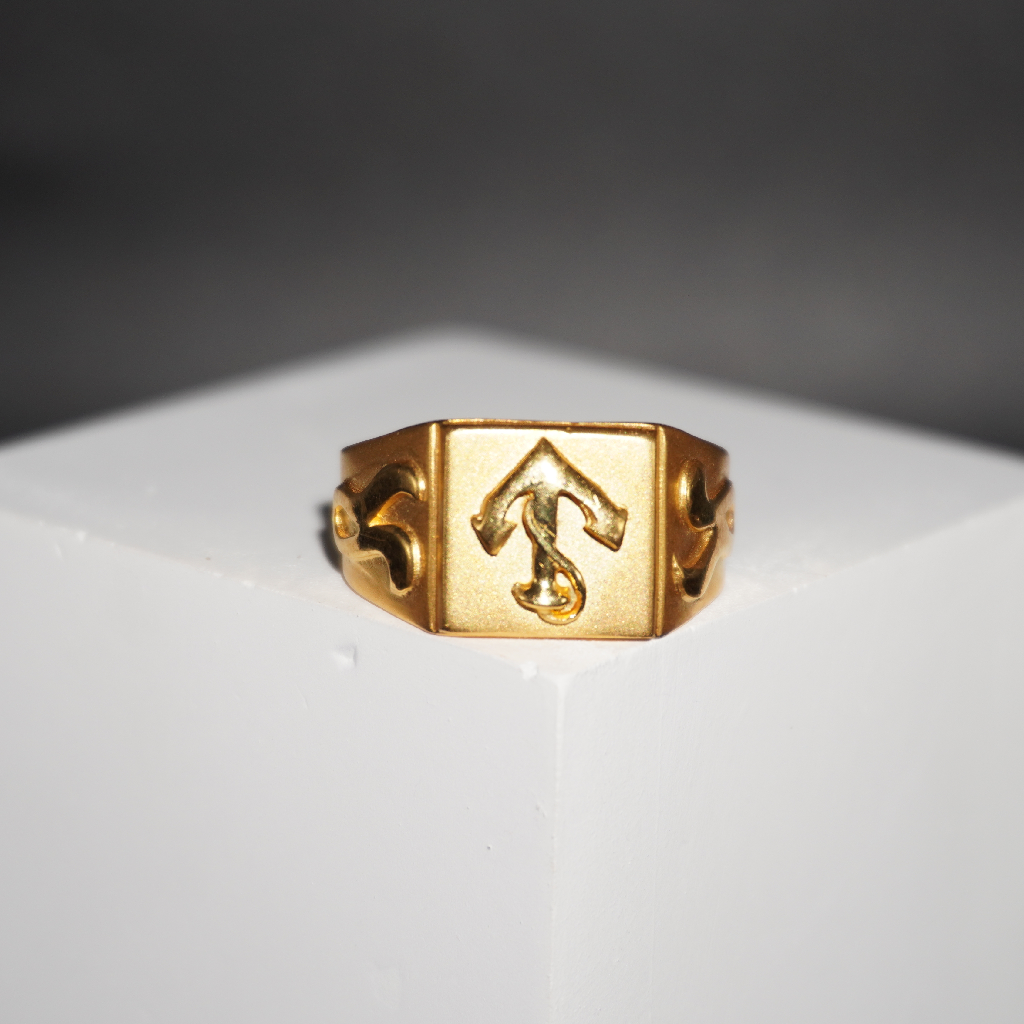 Plain Traditional Gold Ring